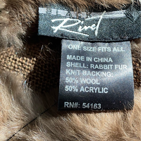 Luxurious Brown Rabbit Fur Poncho - Picture 5 of 12